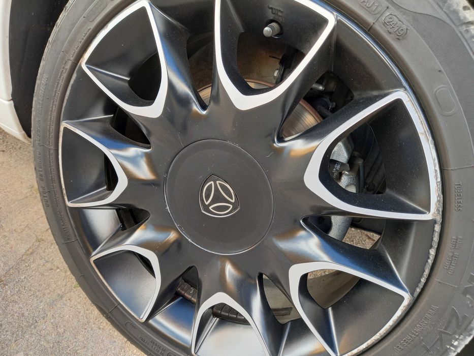 Lancia ypsilon 1.3 MultiJet Momo design