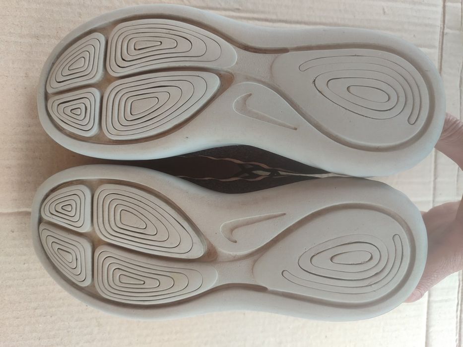Кроссовки Nike LunarGlide 40 размер