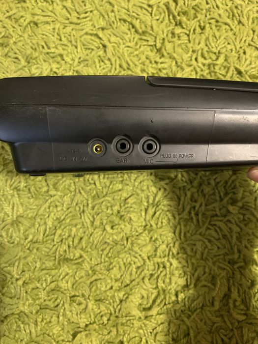 Магнітофон касетний