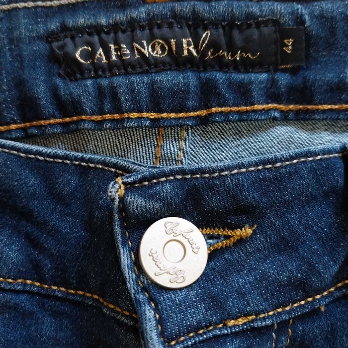 Calças de ganga com risca brilhante