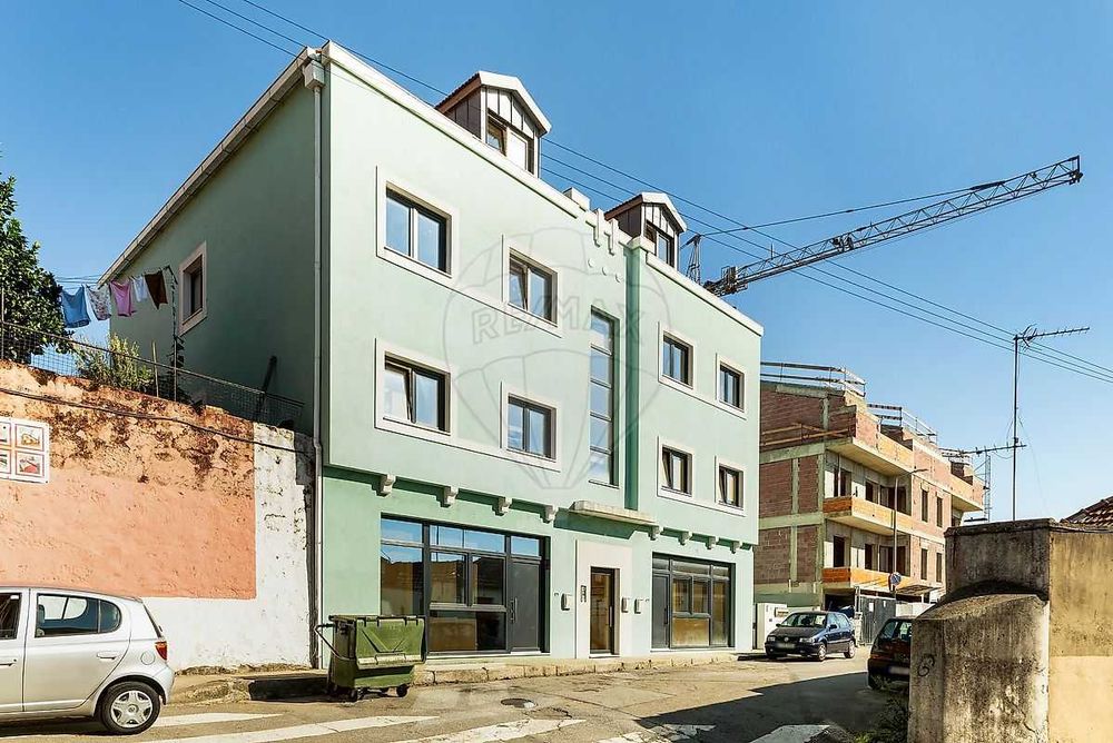 apartamento T1 novo junto a estação de campanha