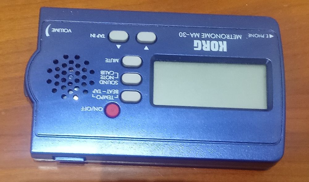 Metrónomo  MA-30  korg