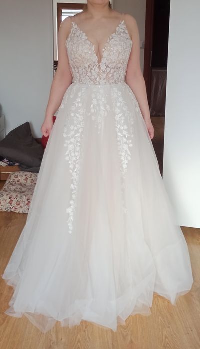 Piękna suknia ślubna