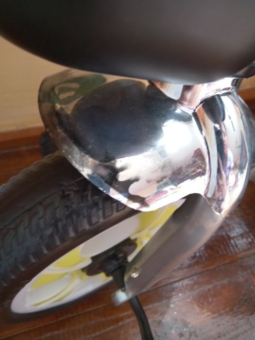 Продам велосипед 900гр новий