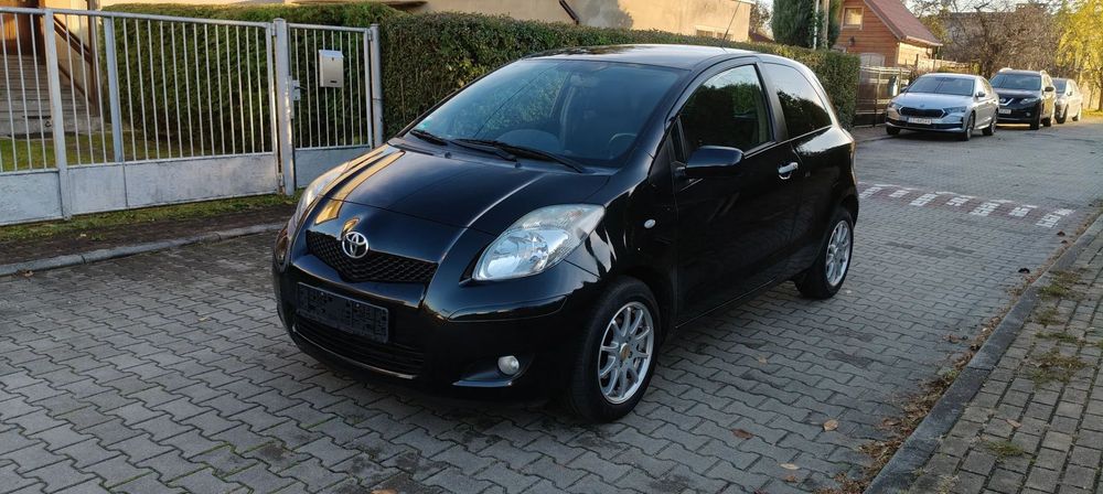 Toyota Yaris 1.3 benzyna 100 KM 95 tys km