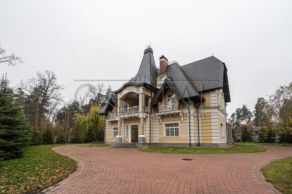 Долгосрочная аренда дома с верандой, Ворзель