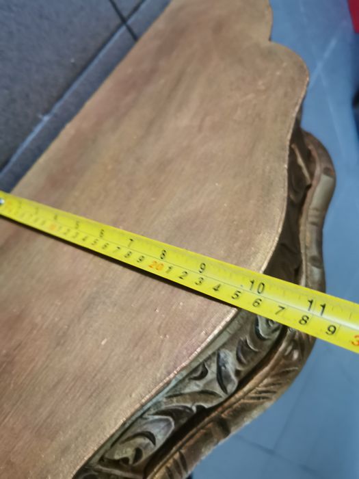 Misula em madeira grande