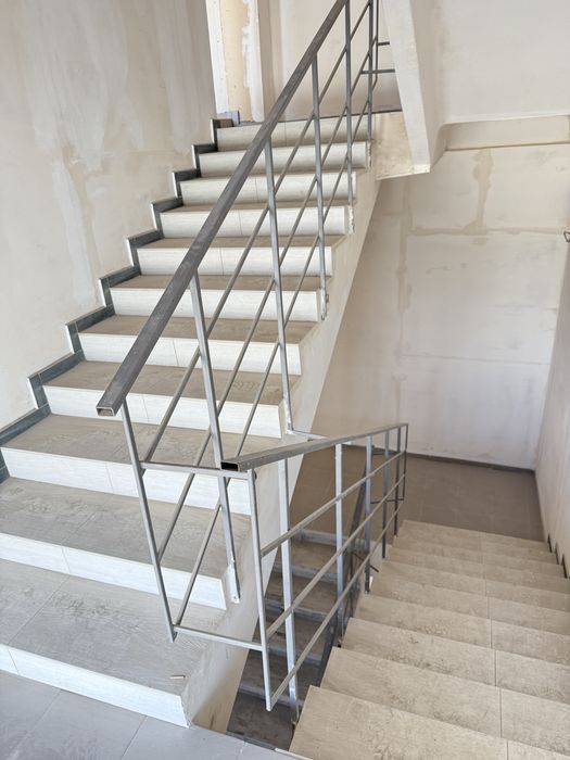 Продам 2.к квартиру, метро Масельского, пр-т. Тракторостроителей, 2