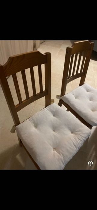 Vendo mesa de jantar com 6 cadeiras ikea
