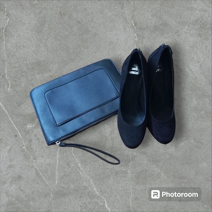 Buty szpilki Bullboxer i torebka kopertówka Mango