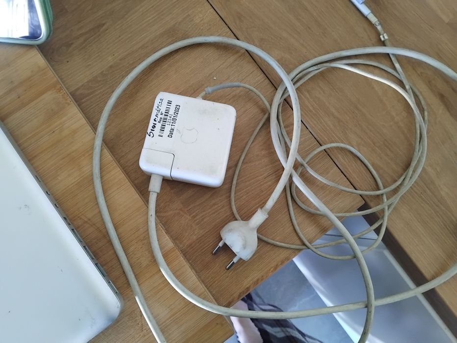 Computador MacBook de 2008 para peças