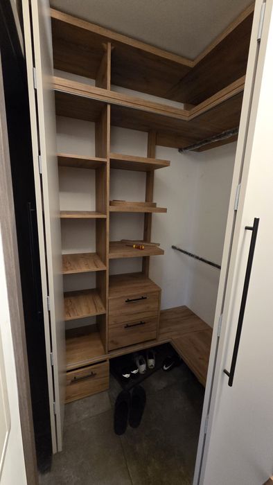 Meble na wymiar ,montaż mebli