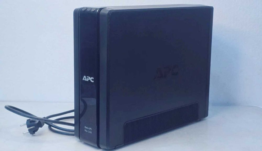 Пристрій безперебійного живлення APC Back UPS Pro 1200 з двома новими батареями DURACELL 12V 9Ah