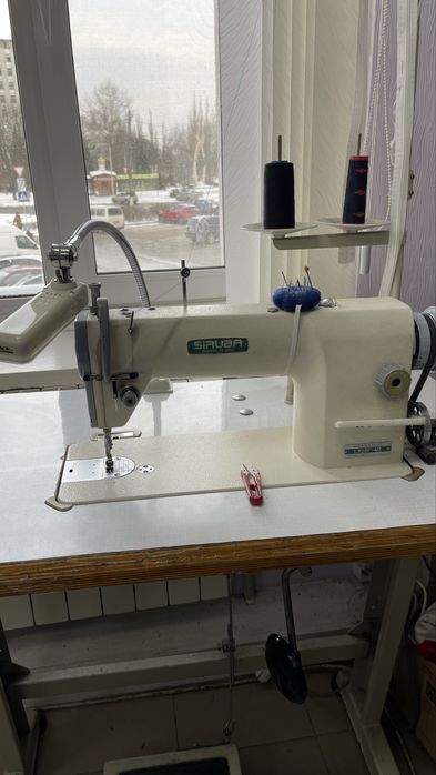Швейна машинка Siruba Терміново!