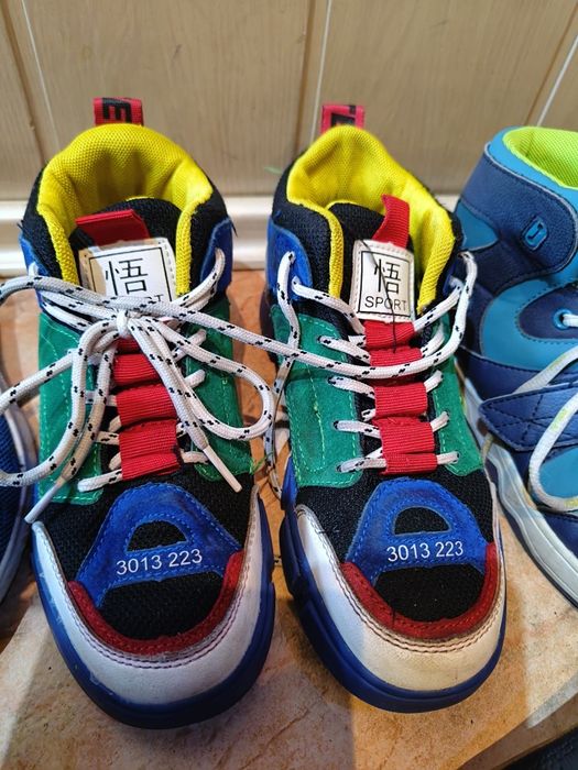 Buty  35rozm  kolorowe