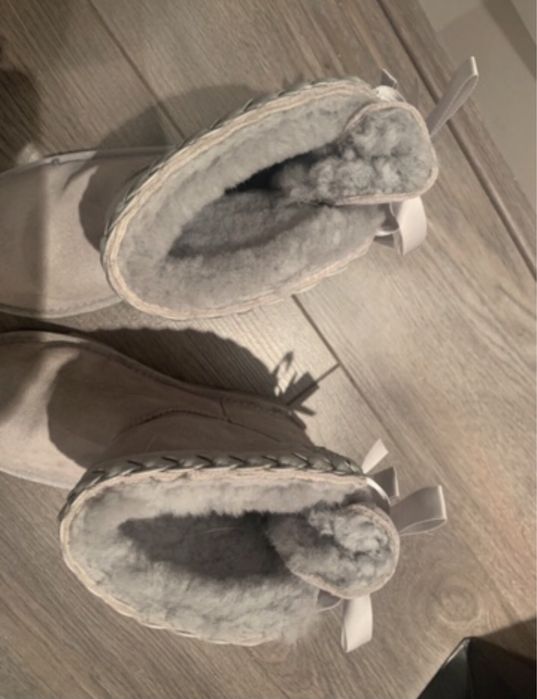 Botas UGG 33,5 cinza
