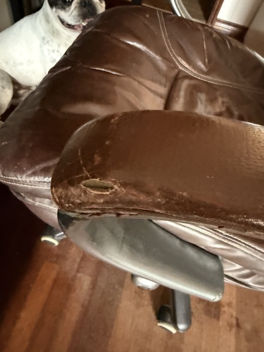 Cadeira escritorio pele