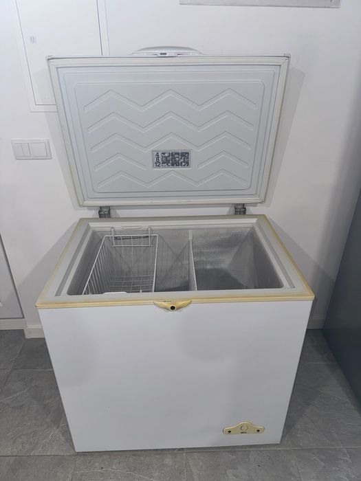 Arca congeladora a funcionar a 100%