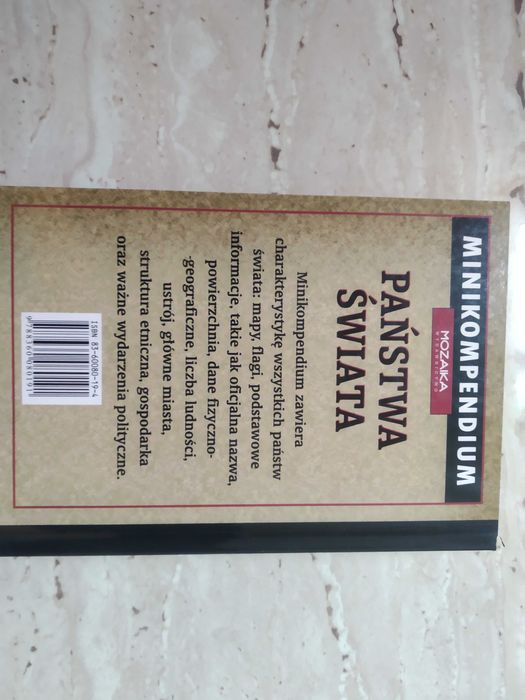 Atlas historii świata Hermann Kinder  + Państwa świata minikompendium