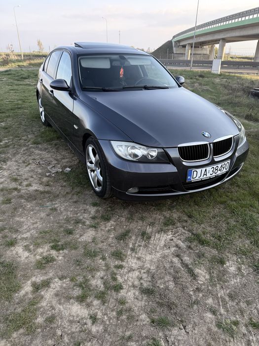 BMW e90 320 d.