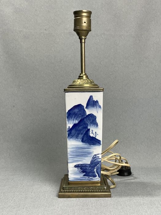 Настольная лампа фарфоровая, бронза