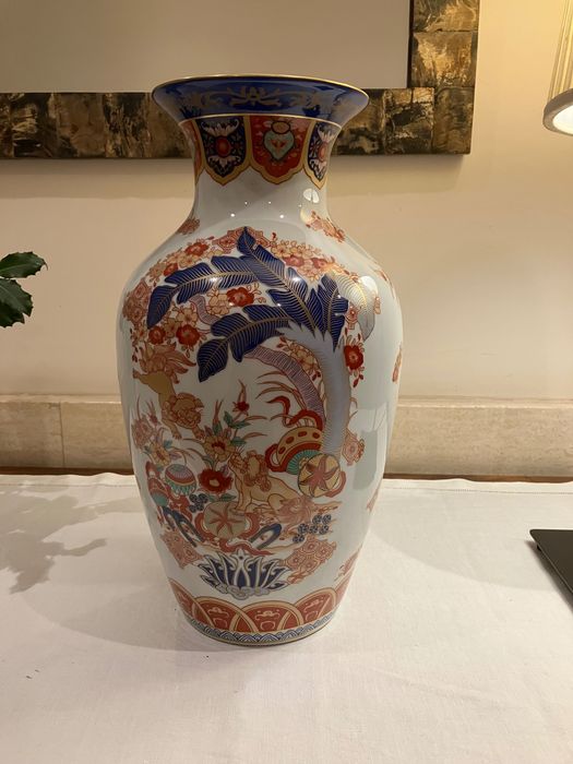 Jarrão em Porcelana da Vista Alegre