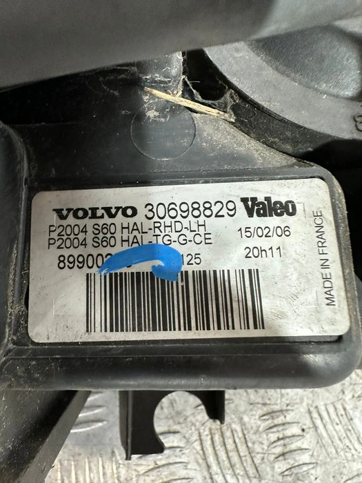 Otica Farol Esquerda Volvo V70 Original