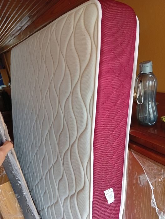 Colchão casal usado
