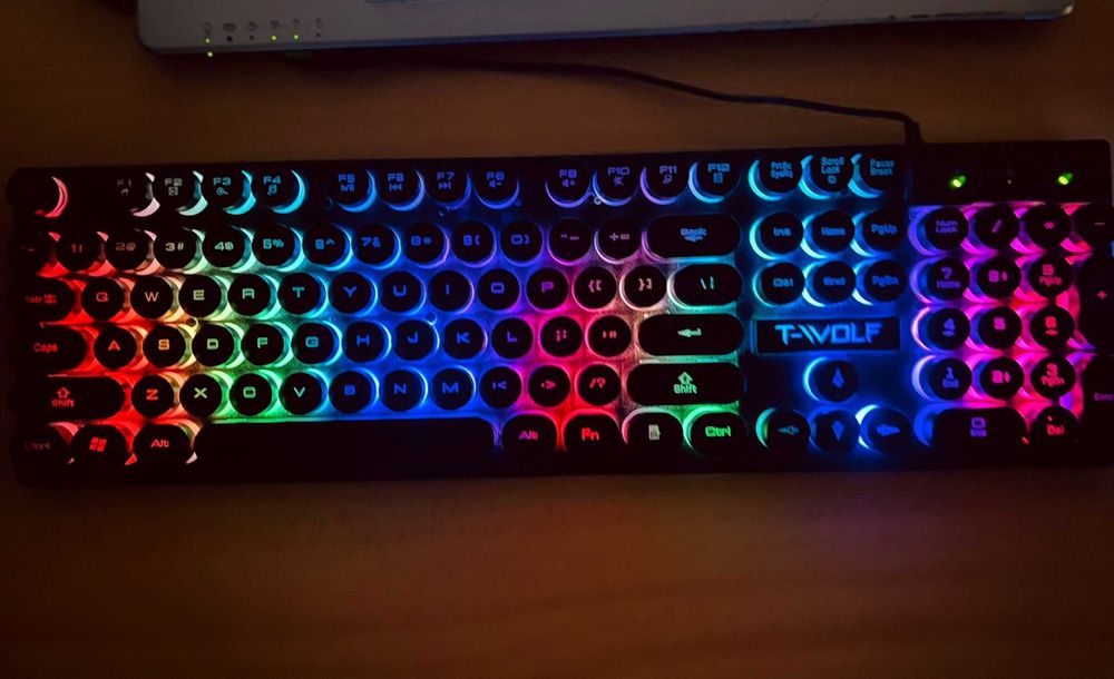 Teclado e Rato Gaming RGB NOVOS