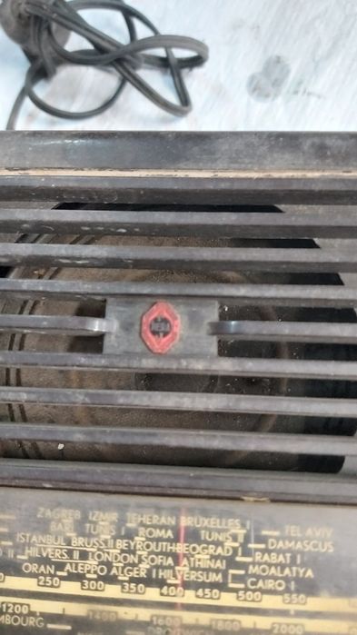 Radio antigo a valvulas