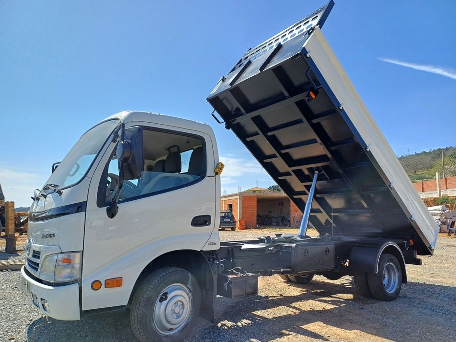 Toyota Dyna [M35.33]
• 3.0L [D-4D] 144HP 
》[Tri-Basculante]