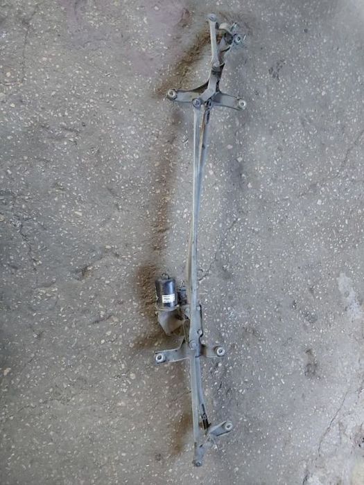 Motor limpa para brisas Mercedes Vito 2007  Ref: A 6398200040