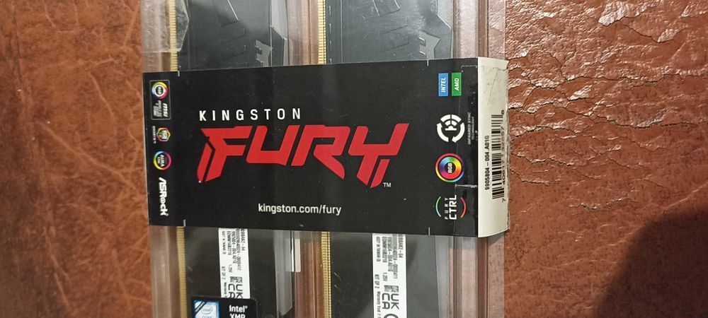 Kingston FURY 64 GB (2x32GB) DDR5 5200 MHz  Идеальна  - Гарантия