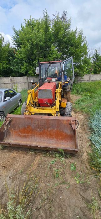 Трактор Екскаватор Борекс-2101