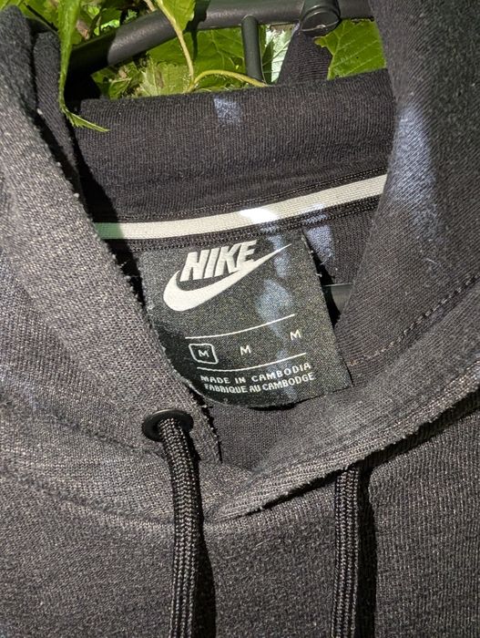 Худі Nike М, в описі диталі