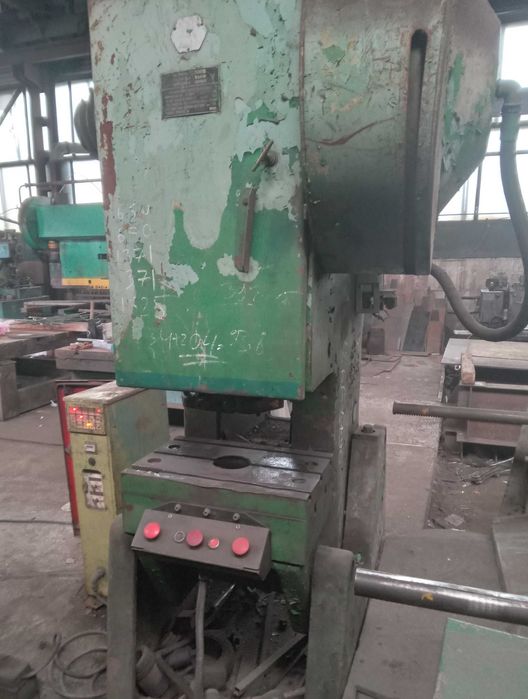 КД2326, КД2128К, КА2330, К2132 пресса усилием 40т.,63т.,100т.,160т.