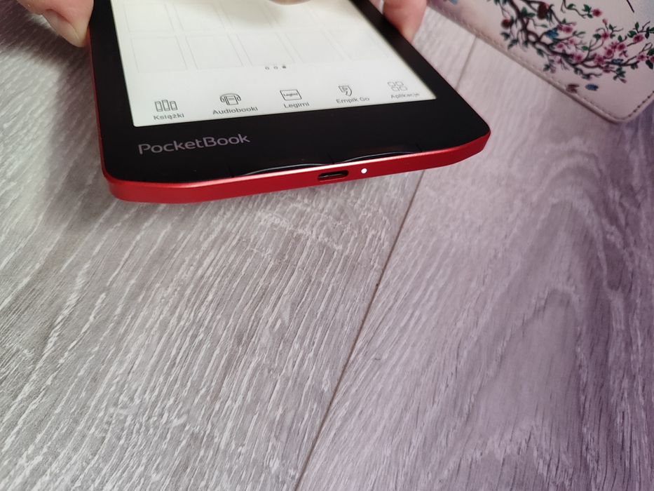 Czytnik ebooków Pocketbook Verse Pro etui PB634 6 cali 16GB