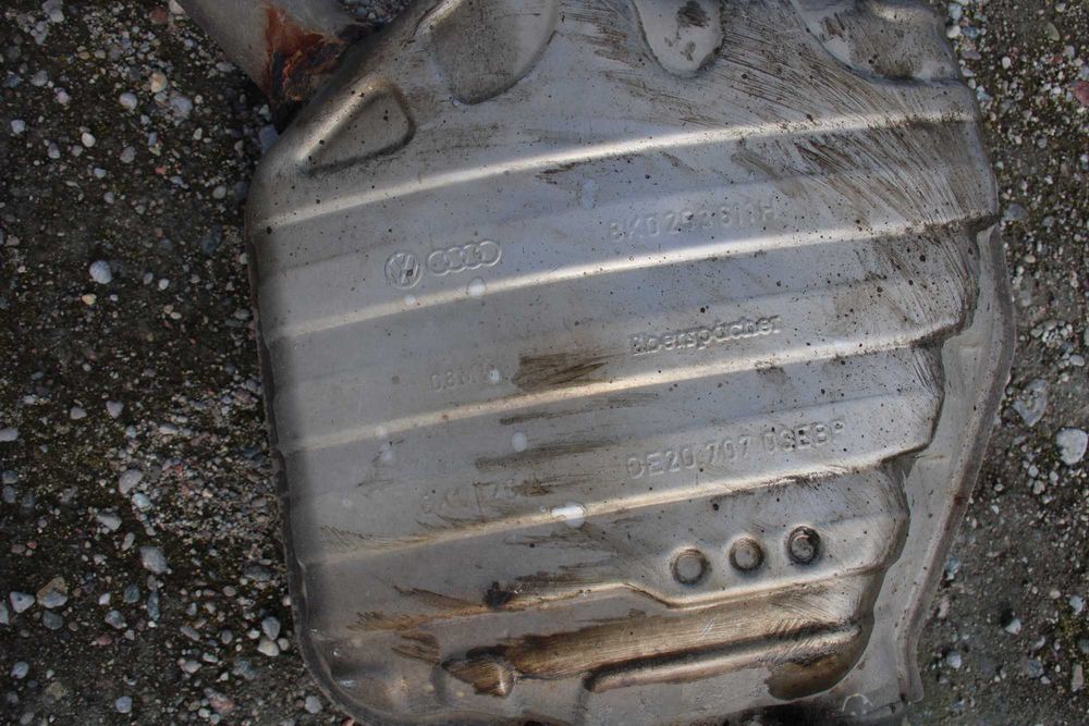 Wydech Końcowy Tłumik OEM 8K0253611 Audi A4 B8 Sedan 07-11 2.0 TDI