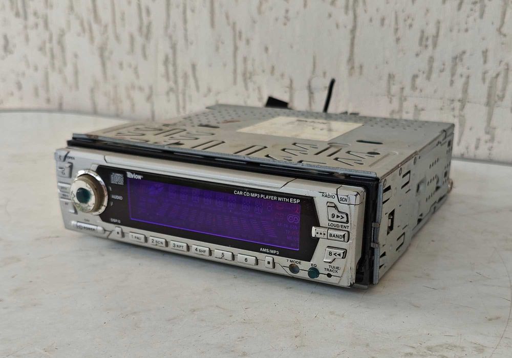 Магнітола Tevion MD-41052 (4 х 50 Вт / MP3 / CD / FM-приймач)