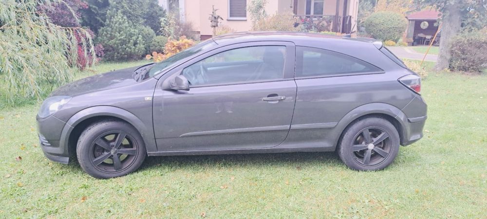 Opel Astra gtc 2008
