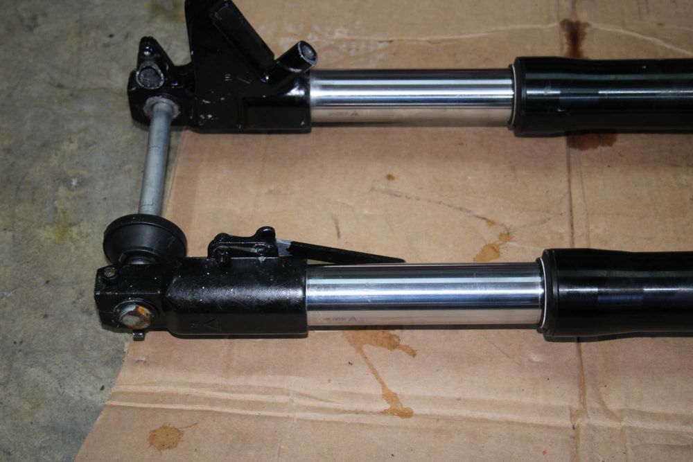 Lagi Zawieszenie Przód Przednie Półki Ośka Aprilia RS4 125, 13-21 ABS