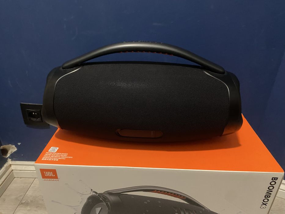 JBL boombox 3 w stanie BDB