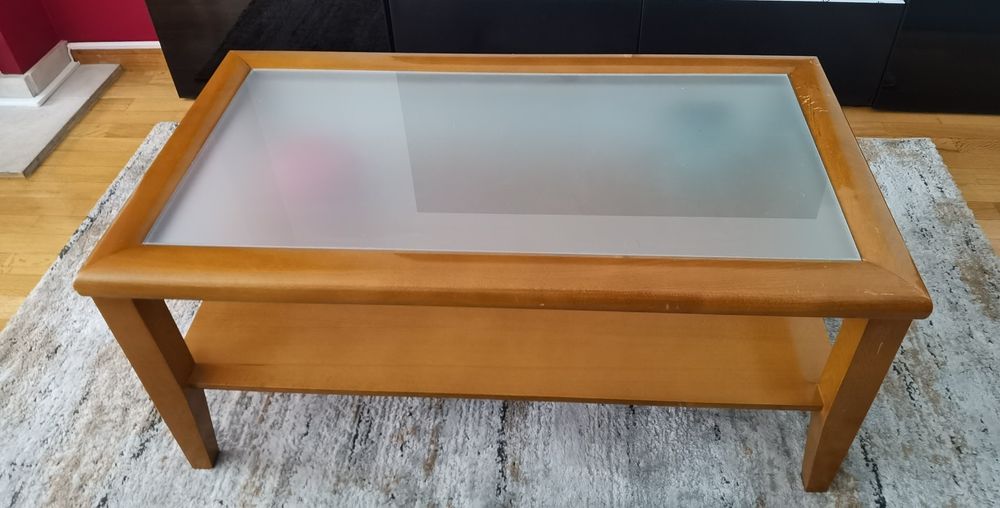 Mesa de Centro em Cerejeira