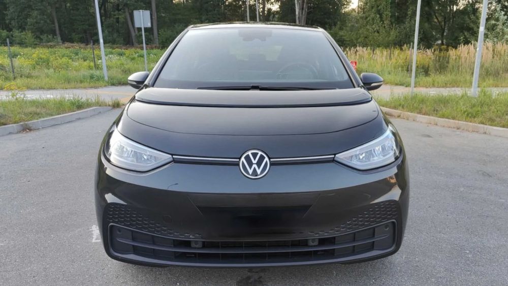 Volkswagen ID.3      2022