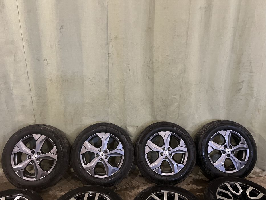 диски ford R18 5x108 з шинами