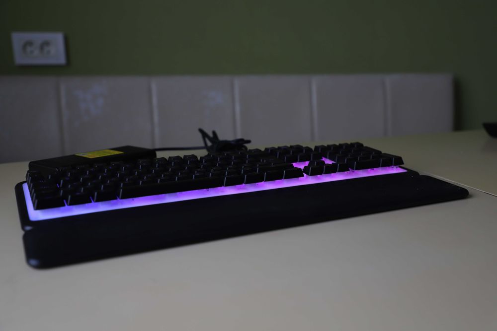 клавіатура Roccat magma