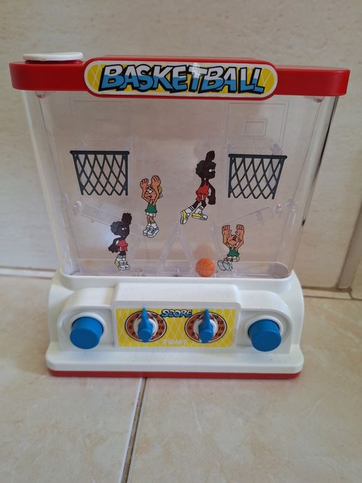 TOMY Water Games Basketball - Nunca Utilizado