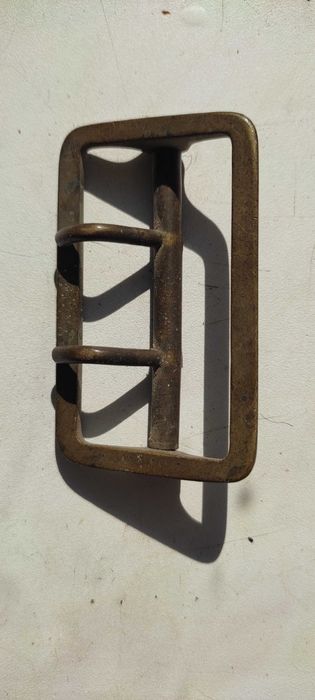 Продается пряжка от ремня.