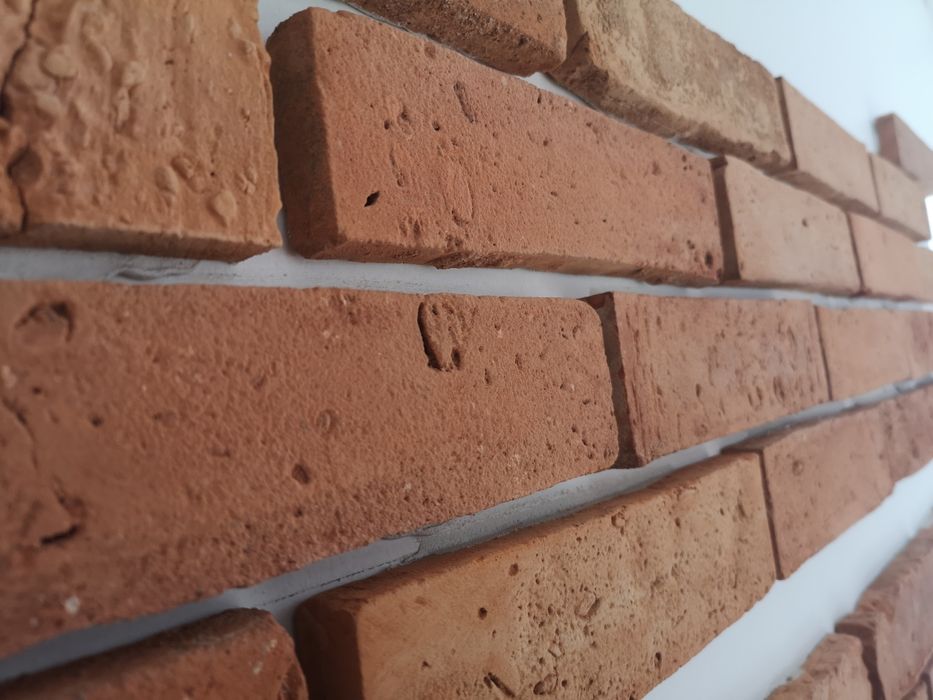 Płytki z starej cegły.