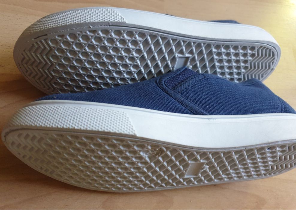 Nowe buty wsuwane tenisówki roz. 32